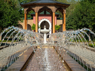 Close up of a fountain in the park.