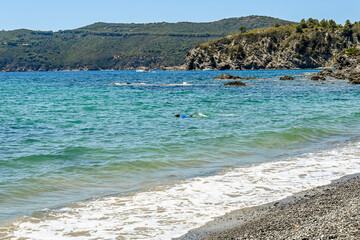 Capoliveri, Norsi, Elba, Bucht, Strand, Badestrand, Golfo Stella, Capo Norsi, Schnorcheln, Felsen, Küste, Insel, Segelschiffe, Wassersport, Toskana, Toskanischer Archipel, Sommer, Italien