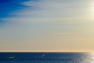 WINDSURF EN EL OC&Eacute;ANO