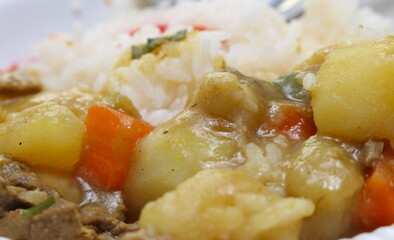 Kare com arroz feito para refeição, refeição preparada para o almoço, textura de kare