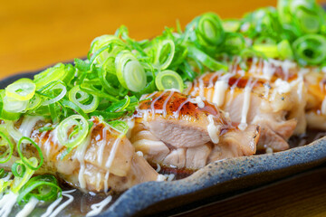 鶏もも肉のステーキ