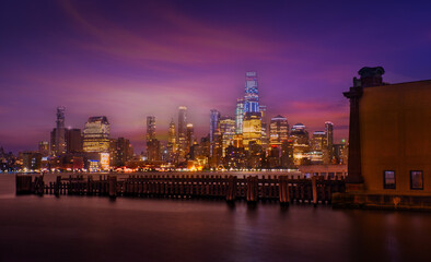 Fototapeta premium Manhattan at vibrant sunset, New York City, United States