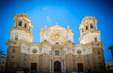 ciudad costera blanca  española e historica  de Cadiz © jjmillan