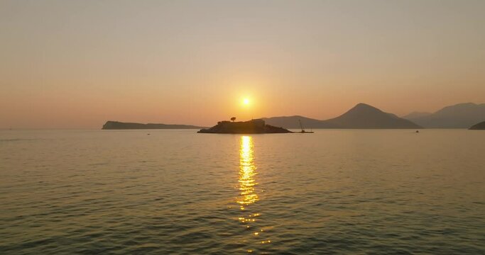 approaching to mamula island and  flying over 