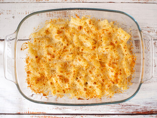 Mac and cheese american style