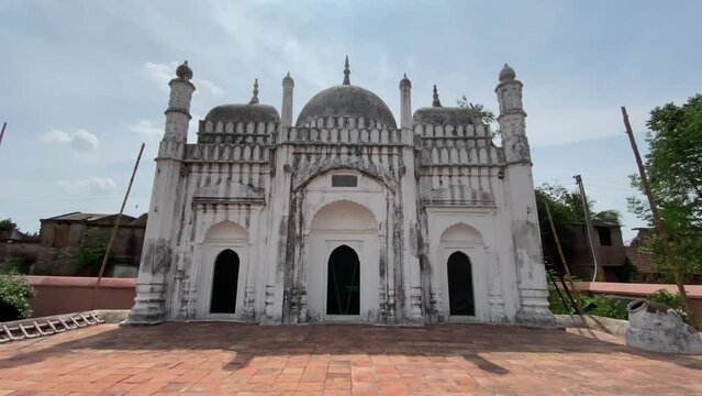 Shujauddin's Mosque, Murshidabad. It was constructed by Mahabat Jang in 1156AH (1743AD)