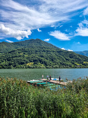 Paesaggio primaverile del Lago di Endine, Bergamo