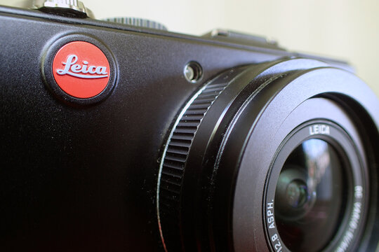 Un appareil photo de marque Leica