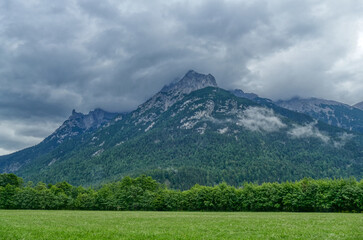 Blick auf die Karwendel-Gebirgsgruppe in Mittenwald