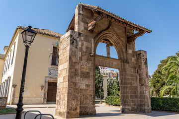 Porche médiévale bibliothèque de Valencia Espagne