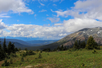 Fototapeta premium Beautiful Alpine Valley