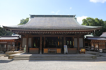 Naklejka premium 氷川神社 拝殿