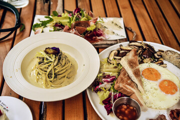 Brunch table setting