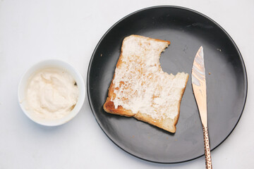 low fact cheese cream spread on a bread 