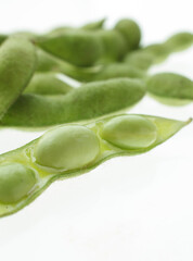 えだ豆　調理前