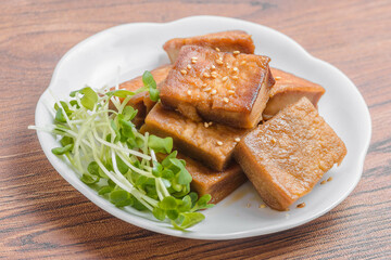 高野豆腐のステーキ