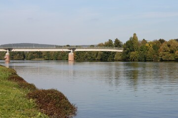 Fototapeta na wymiar a road bridge over the river Main
