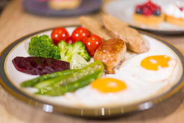 fried eggs with bacon