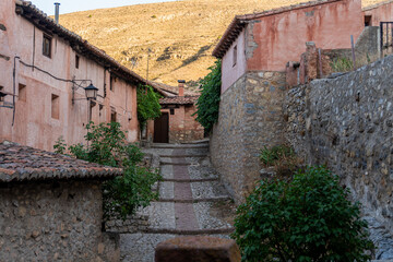 Fototapeta na wymiar Streets, houses and details of Albarracín, Teruel (Spain)
