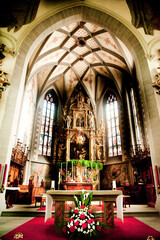 Fototapeta na wymiar interior of the church of st mary country