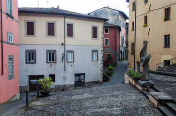 Uno scorcio di Barga, antico borgo lungo la Via del Volto Santo, cammino che parte da Pontremoli e arriva a Lucca