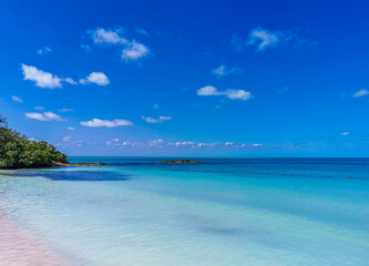 Fototapeta na wymiar Beautiful tropical natural beach paradise panorama Contoy island Mexico.