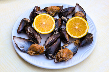 Turkish Street Food Stuffed Mussels with Lemon - Midye Dolma