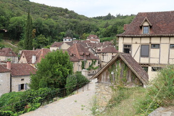 Fototapeta na wymiar Vue d'ensemble du village, village de Saint Cirq Lapopie, département du Lot, France
