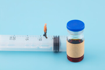 Medical insurance for the elderly in miniature