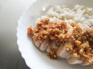 カオマンガイ、タイ料理、茹でチキンライス、テキストスペース余白あり