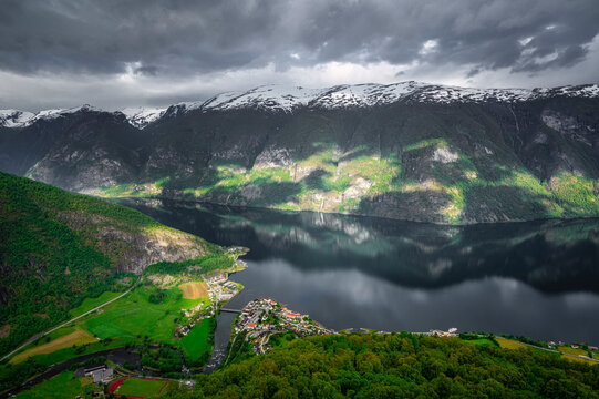 Norway, Vestland, Scenic view of Aurlandsfjord