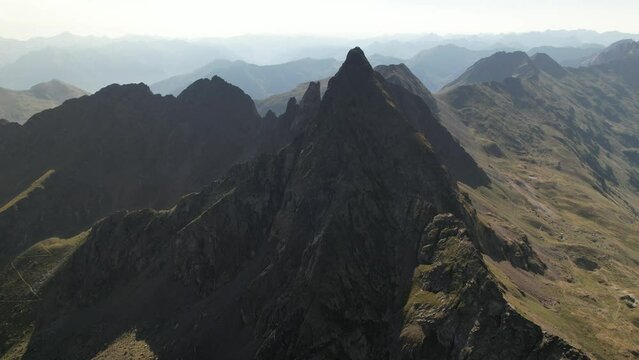 Sobrevolando monta&ntilde;as en el Pirineo con el dron