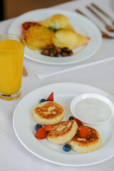 Close up picture of breakfast served on the table