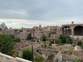 Forum Romanum, Rom Italien, Kirche, Geschichte, Religion, Architektur, Kunst, Bauwerk, Alt, Monument, Kunst, Kirche, Bildhauerei, Bewölkter Himmel, Garten, Park, Panorama, Römer, Garten, Historisch
