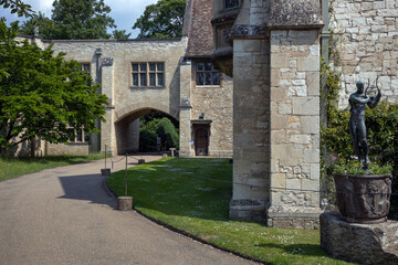 Fototapeta na wymiar anglesey abbey, cambridge, engeland, cambridgeshire, uk, great brittain, estate, park, castle, 