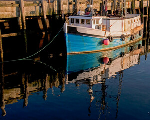 Fototapeta na wymiar moored fishing boat