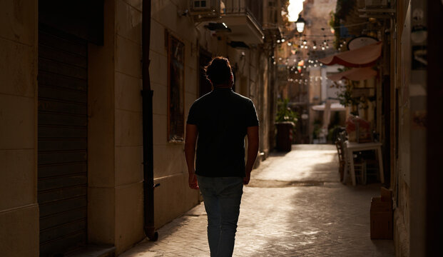 Fototapeta Small pedestrian street in Syracuse, Sicily