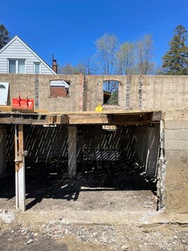 partiallydemolished house
