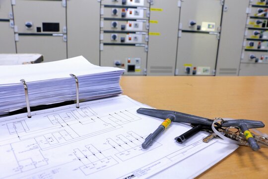 Drawing electric in switching room,Maintenance switching or mcc .