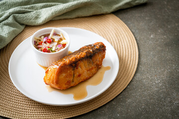 fried snapper fish with fish sauce and spicy salad