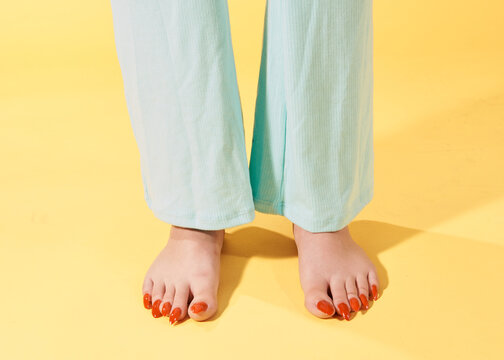 Feet