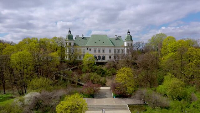 Drone video of Ujazdow Castle in Agrykola Park in Warsaw city, Poland