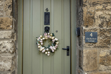 Door with wreath, Burford, Cotswolds, Engeland,, Oxfordshire, UK, Great Brittain,