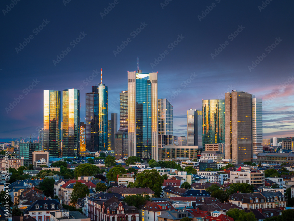 Wall mural sunset in frankfurt am main and skyline