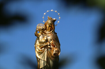 Marienstatue, Maria, Tutzing, Statue, Heilige, Religion, Christentum,gold