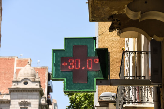 pharmacie soin sant&eacute; chaleur temperature 30 degres medecine medicament