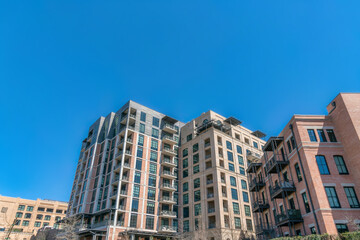 Fototapeta premium Mid-rise apartment buildings at San Antonio, Texas