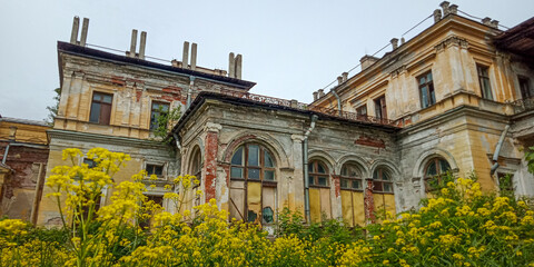 Abandoned, old Mikhailovka manor, Mikhailovskaya dacha