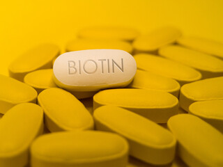 Obraz na płótnie Canvas Biotin Vitamin B7