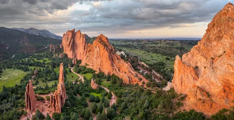 Foto op Canvas Sunset on the red rocks of the Garden of the Gods State Park in Colorado Springs © Craig Zerbe